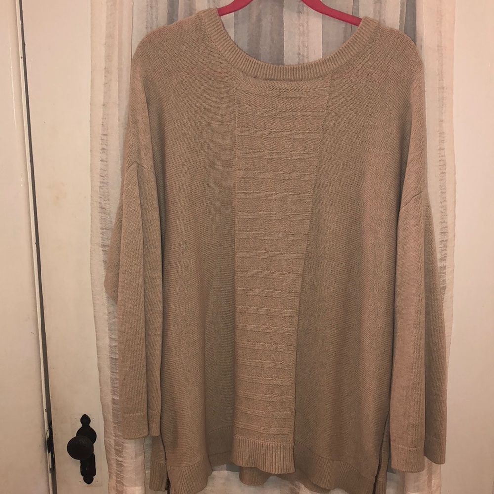 Sweater - Picture 3 of 4